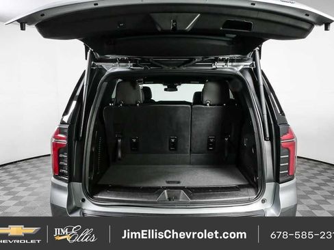 Certified 2025 Chevrolet Tahoe LT RWD image 30