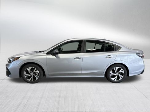 Used 2025 Subaru Legacy Premium AWD/4WD image 4