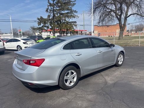 Used 2019 Chevrolet Malibu LS image 5