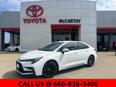 Used 2024 Toyota Corolla SE FWD image 1