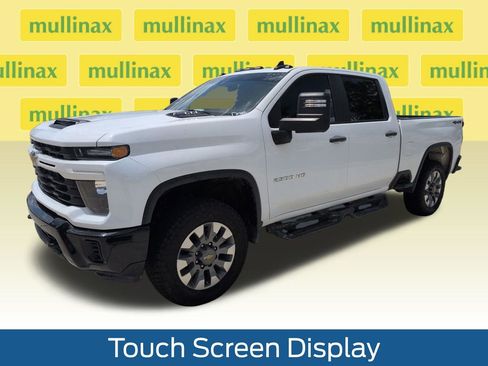 Used 2024 Chevrolet Silverado 2500 Custom w/ Custom Value Package AWD/4WD image 11