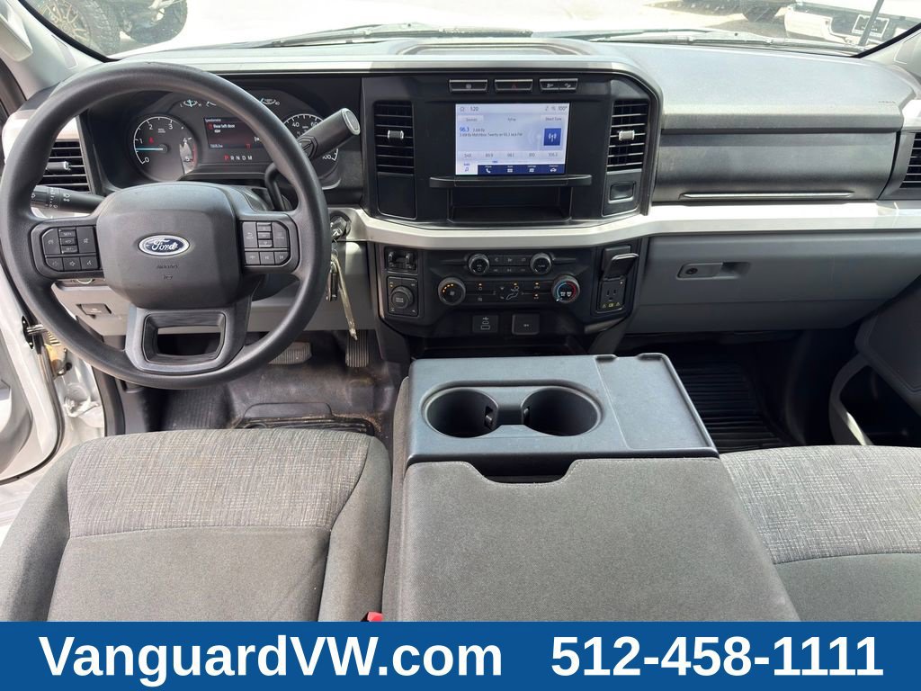 Used 2023 Ford F250 XLT w/ FX4 Off-Road Package AWD/4WD image 12