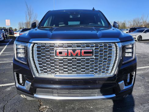 Used 2023 GMC Yukon XL Denali image 14