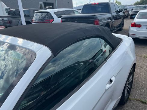 Used 2017 Ford Mustang Premium RWD image 9