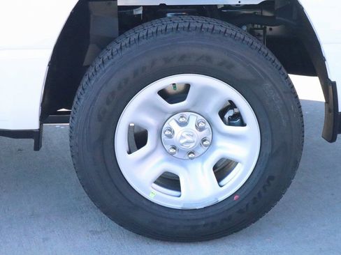 New 2026 RAM 1500 Tradesman image 17