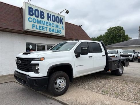 Used 2024 Chevrolet Silverado 3500 W/T w/ WT Convenience Package AWD/4WD image 1