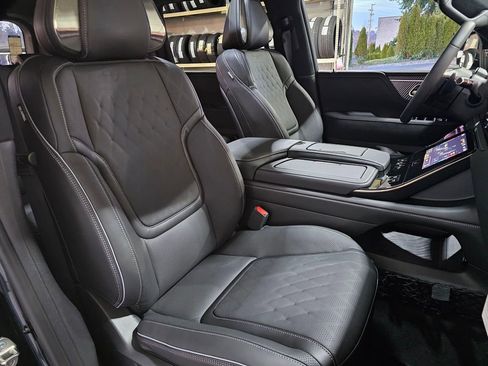 New 2026 INFINITI QX80 Autograph image 34