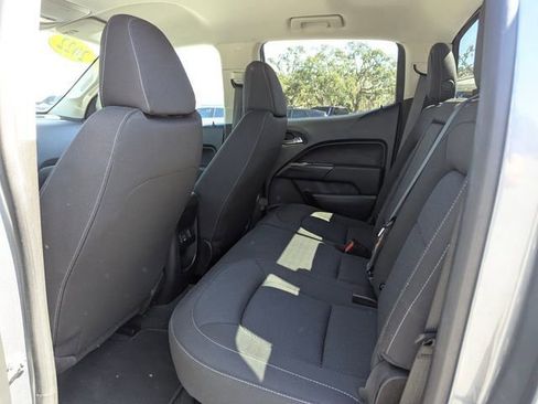 Used 2022 Chevrolet Colorado LT w/ LT Convenience Package image 19