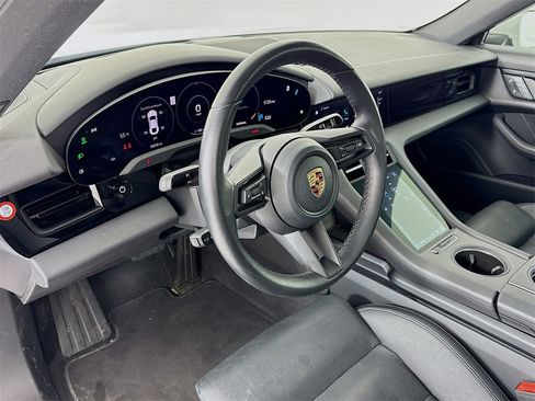 Certified 2023 Porsche Taycan image 4