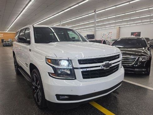 Used 2018 Chevrolet Tahoe Premier AWD/4WD image 3