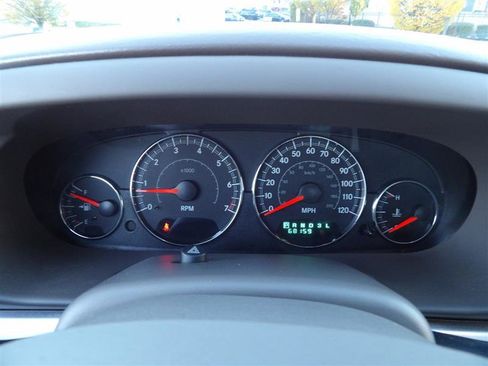 Used 2005 Chrysler Sebring Touring w/ Leather Value Pkg image 22