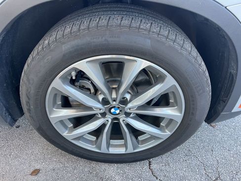 Used 2019 BMW X3 sDrive30i w/ Premium Package image 13