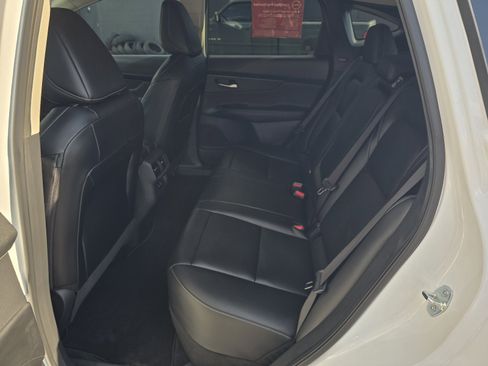 Used 2025 Nissan Murano SV AWD/4WD image 10