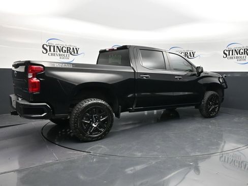 Used 2025 Chevrolet Silverado 1500 Custom Trail Boss w/ Midnight Edition AWD/4WD image 7