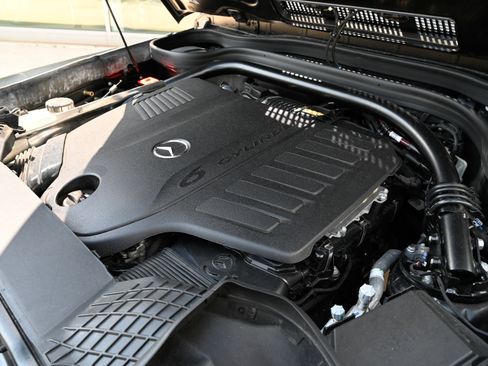 Used 2025 Mercedes-Benz G 550 image 59