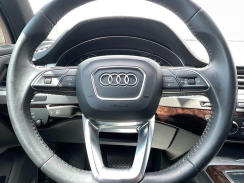 Used 2018 Audi Q7 2.0T Premium Plus w/ Premium Plus Package AWD/4WD image 18