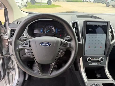 Used 2023 Ford Edge SE w/ Black Appearance Package AWD/4WD image 12