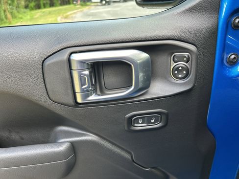 New 2025 Jeep Wrangler Sport S image 13