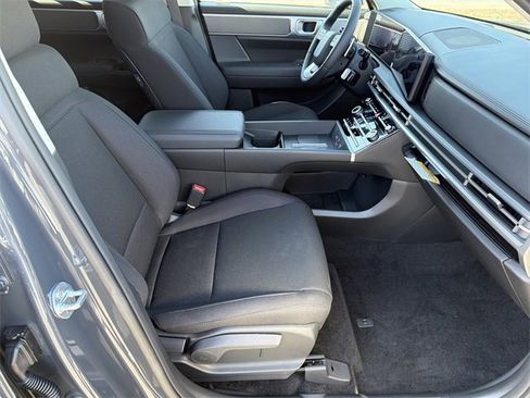 New 2026 Hyundai Santa Fe SE image 13