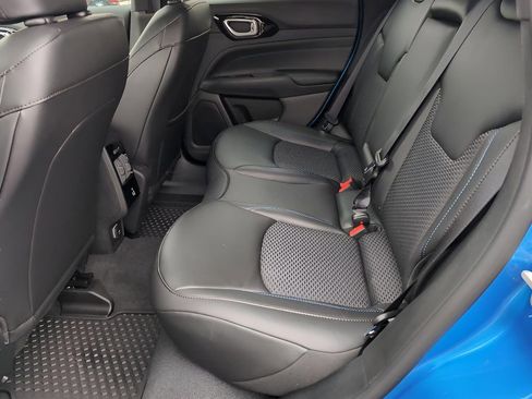 New 2025 Jeep Compass Latitude w/ Sun & Sound Group image 29