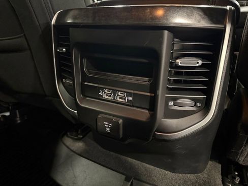 Used 2019 RAM 1500 Big Horn image 16