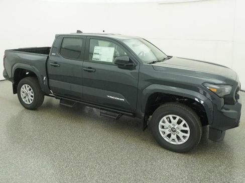 New 2026 Toyota Tacoma SR5 image 12
