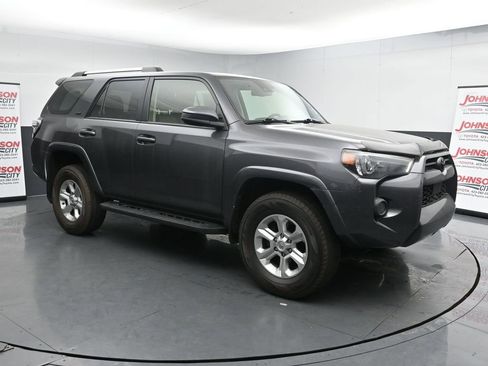 Used 2023 Toyota 4Runner SR5 image 2