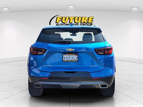 Certified 2025 Chevrolet Blazer Premier w/ Driver Confidence II Package image 12
