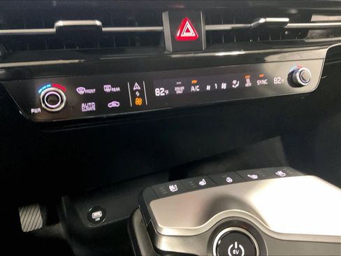 Used 2023 Kia EV6 Wind w/ Wind Technology Package image 25