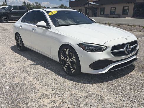 Used 2024 Mercedes-Benz C 300 Sedan image 8