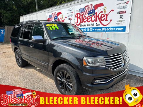 Used 2015 Lincoln Navigator 2WD image 1