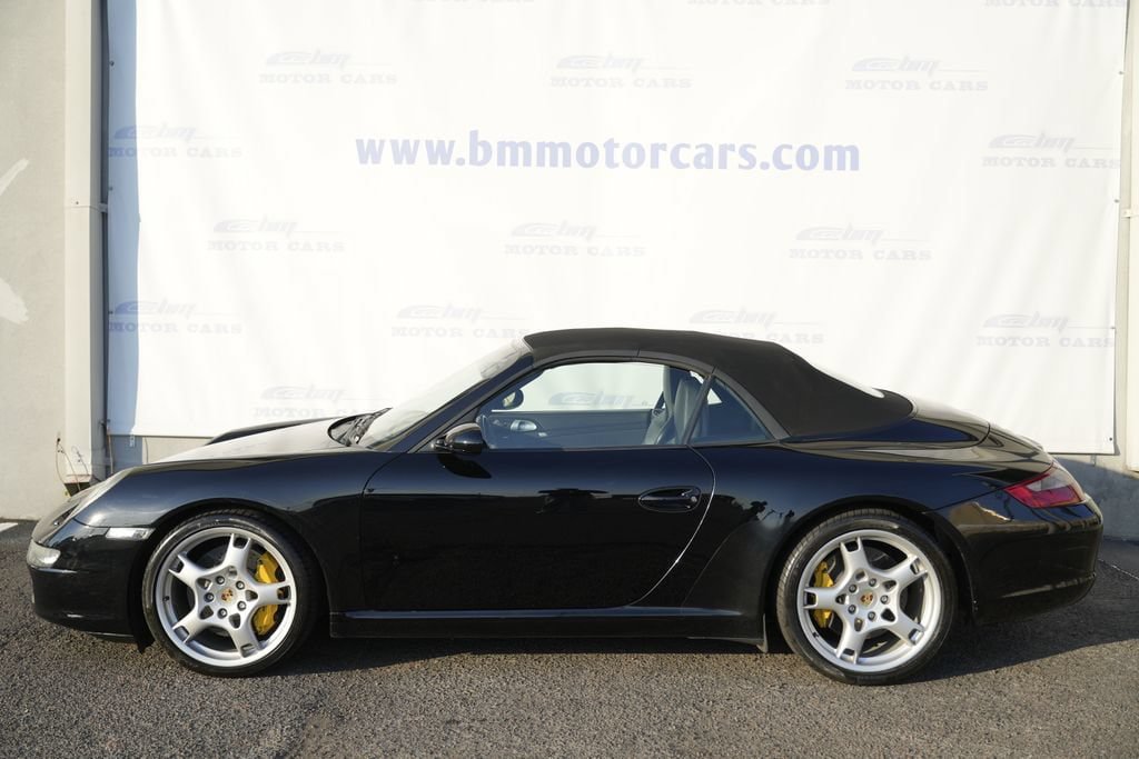 Used 2006 Porsche 911 Carrera S RWD image 9