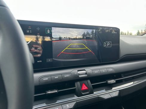 Used 2025 Kia K4 EX image 19