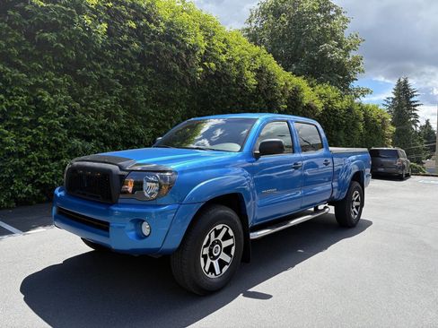 Used 2006 Toyota Tacoma 4x4 Double Cab image 2