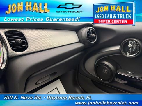 Used 2024 MINI Cooper S w/ Signature Upholstery Package image 29