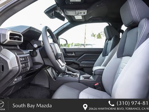 Used 2026 Toyota Tacoma TRD Sport image 19