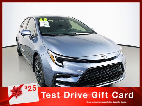 Used 2025 Toyota Corolla SE FWD image 1