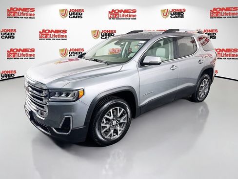 Used 2023 GMC Acadia SLE w/ Driver Convenience Package FWD image 13