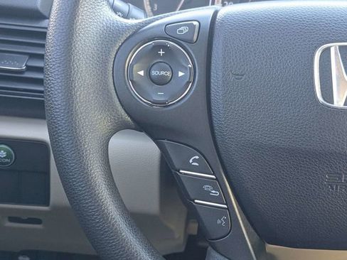 Used 2013 Honda Accord EX image 22