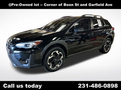 Used 2021 Subaru Crosstrek 2.5i Limited AWD/4WD image 1