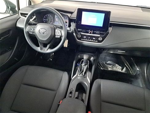 Used 2023 Toyota Corolla LE image 15