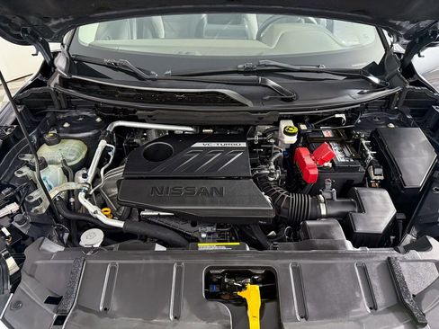 Certified 2023 Nissan Rogue SV image 38
