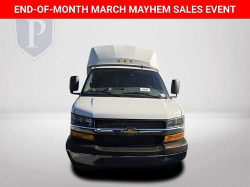 New 2025 Chevrolet Express 3500 w/ Power Convenience Package image 12