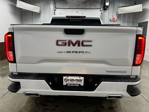 New 2026 GMC Sierra 1500 Elevation w/ Elevation Premium Package image 4