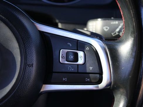 Used 2015 Volkswagen GTI S FWD image 20