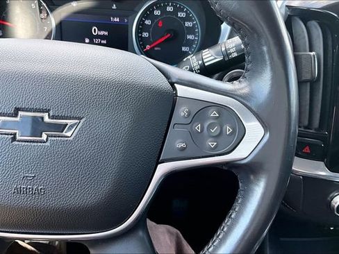 Used 2020 Chevrolet Traverse LT AWD/4WD image 11