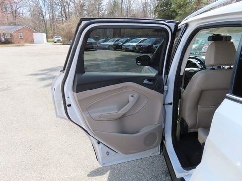 Used 2017 Ford Escape Titanium image 12