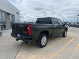 Used 2022 Chevrolet Silverado 2500 High Country w/ Safety Package II image 3