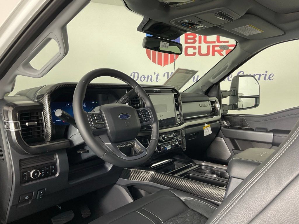 New 2026 Ford F250 Lariat w/ Black Appearance Package AWD/4WD image 13