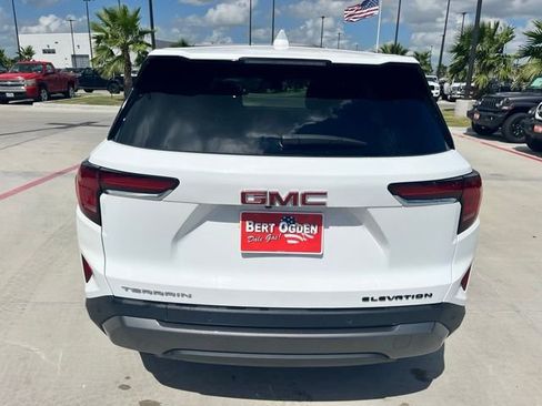 Used 2026 GMC Terrain Elevation FWD image 5